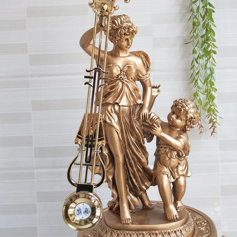European living room pendulum clock Mother and child love desk clock Decorative classical craftsmanship Standing clock Silent ar