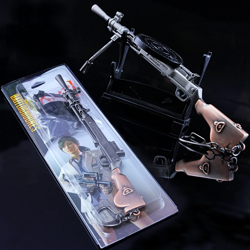 Metal PUBG Gun Keychain para crianças, metralhadora leve, modelo de arma, liga, AK47 AWM, Barrett, vários estilos, brindes de brinquedo, DP-28