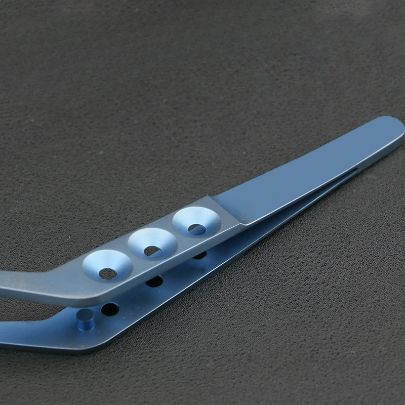 Tumor Forceps perlengkapan Jaws berbentuk sendok Forceps kualitas tinggi paduan Titanium