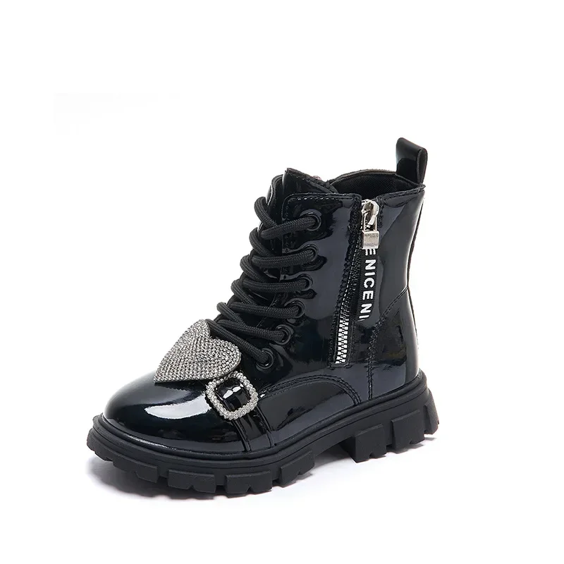 2024 Children Ankle Boots with Love Rhinestones Buckle Glossy Cool Girls Boots Elegant Kids Shoes Versatile Soft Non-slip Chic