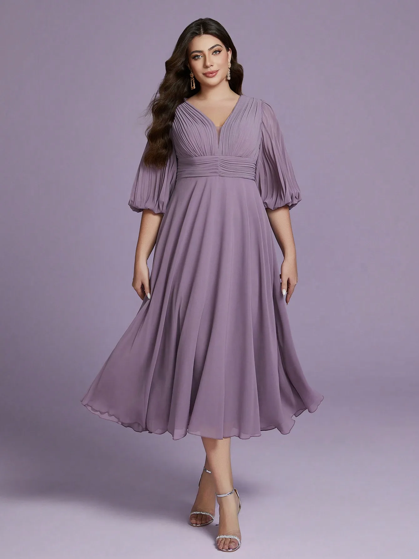 Vestido largo de gasa de seda con estampado solar y corte en V profundo de talla grande Mgiacy con dobladillo amplio acampanado