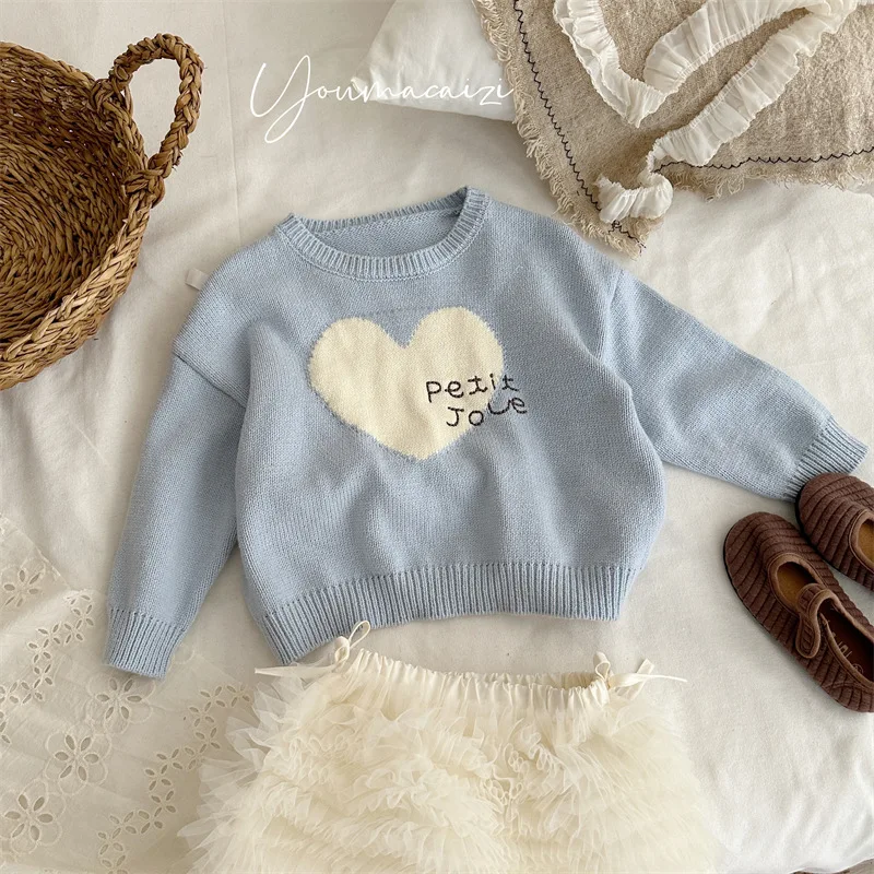 

Детский вязаный свитер, осень 2023, новый однотонный свитер с вышивкой любовных букв для маленьких девочек, вязаный пуловер, топы