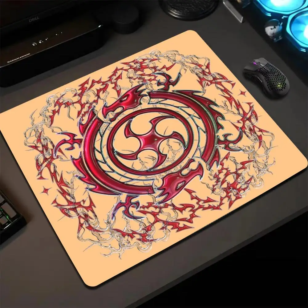 Gaming Mice Mat Tribal Dragon Totem Control Mousepad Anti-slip Small Deskmat Pc Gamer Accessoires Lock Edge Speed KeyboardPad