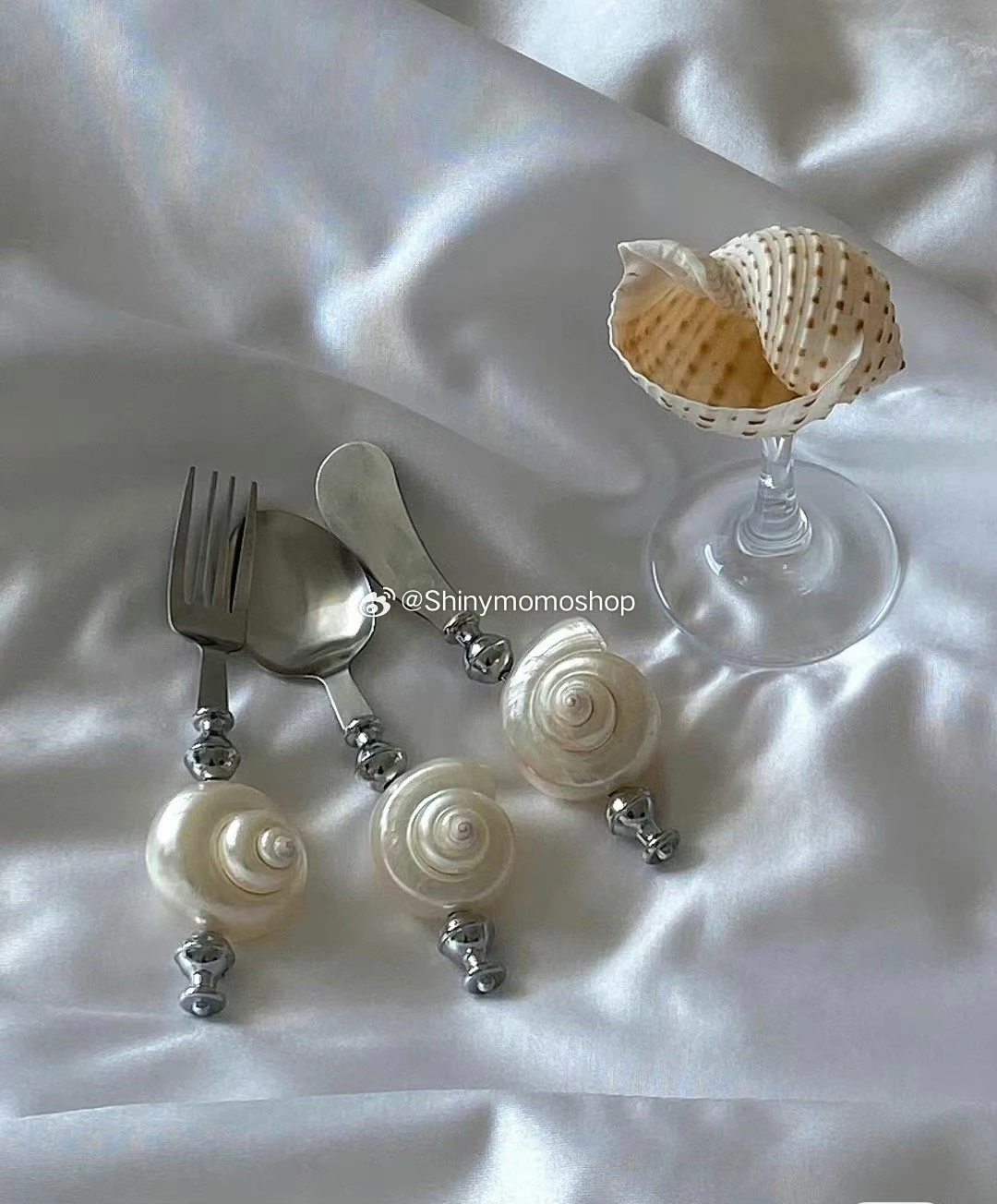 Nature Conch Shell Handle Dessert Steak Stainless Steel Knife Fork Spoon Castle Dinnerware Tabletop Decor