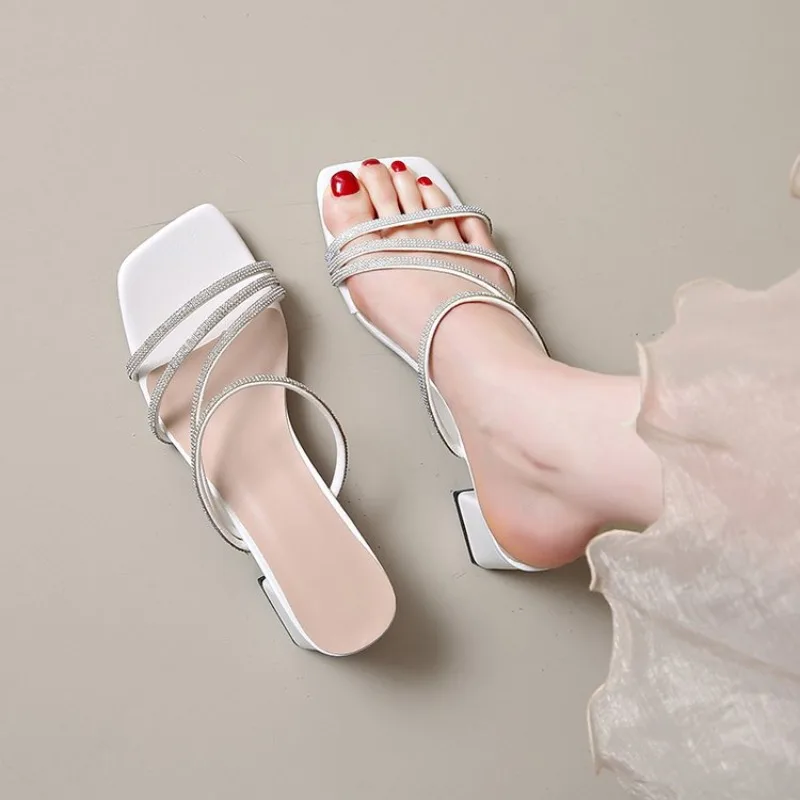 Women Mid Heeled Sandals Summer New Open Toe Rhinestone Fashion Sandals Personality Clear Square Heel Dressy Party Sandal