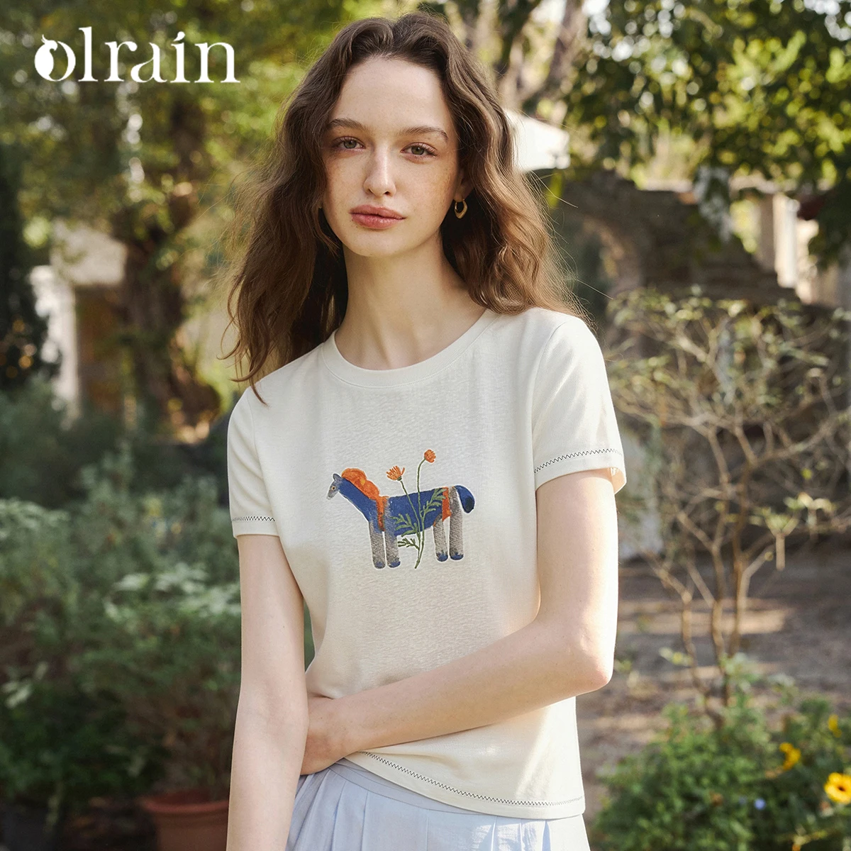 OLrain White Fashion Casual Fun Print Top Women 2026 Summer Crew Neck Pattern Embroidered Cuffs Detail Loose T-shirt O58XT008161