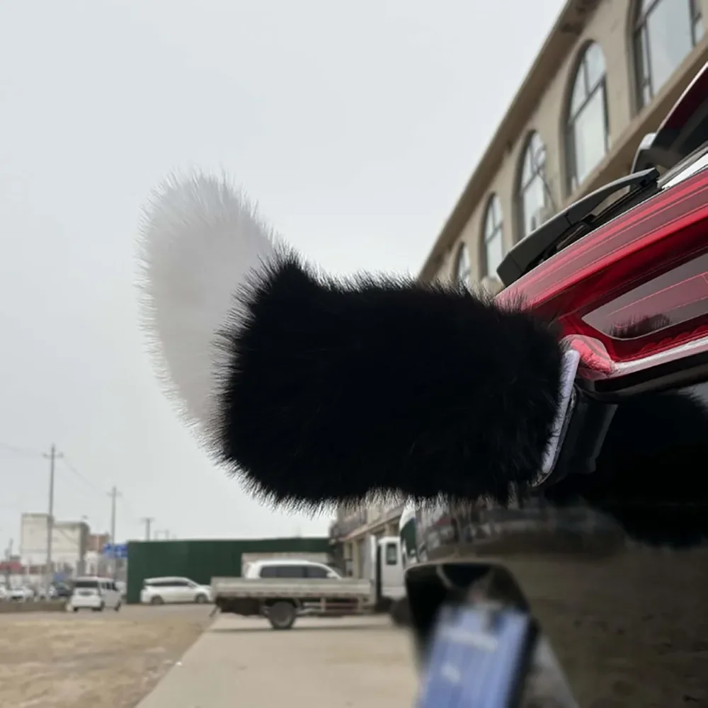 

Fluffy Car Rear Wiper Cover, Cute Black & White Fuzzy Tail Decoration for Car Tailgate, Fun Exterior Accessory