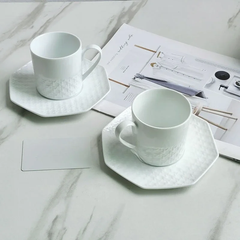 Embossed Rattan Pattern Bone China Coffee Cup And Plate Set Gift Box High-End Wedding Gift Perfect For Moving Into A New Home
