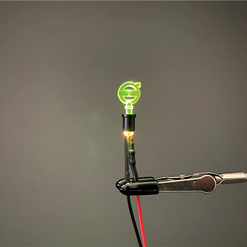 Cab In The Control Dashboard Luminous Logo Car Logo für 1/14 Tamiya RC Truck Kipper SCANIA 770S VOLVO ACTROS BENZ MAN Modellauto