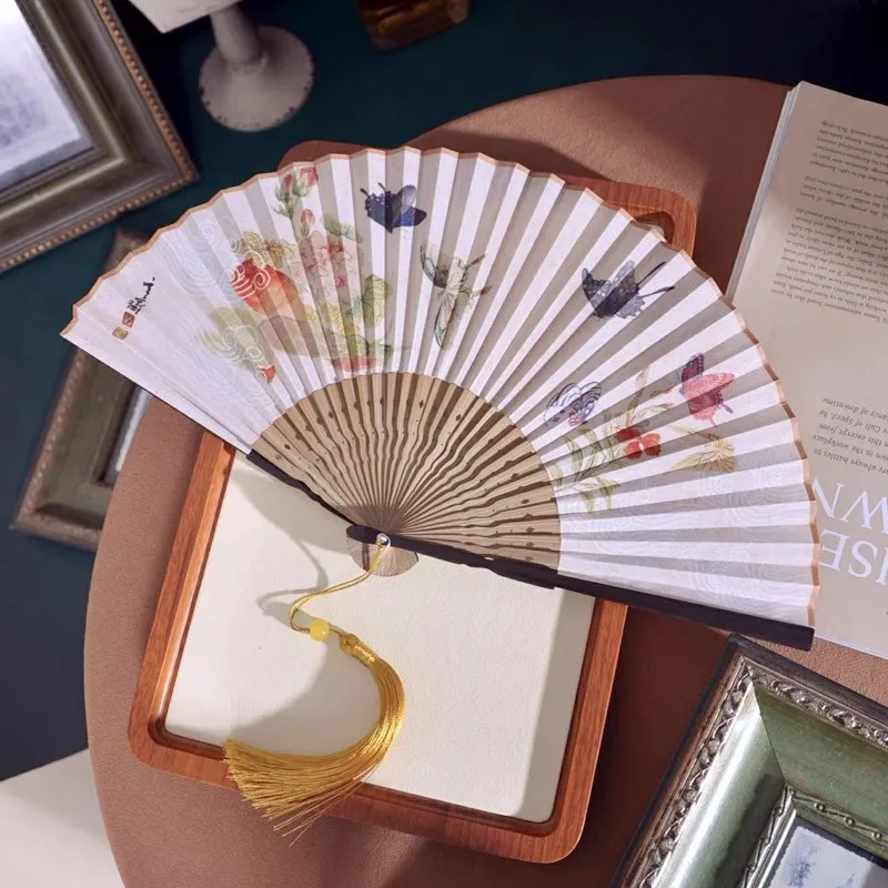 

6-дюймовый китайский винтажный складной веер, маленький веер ручной работы для женщин, Hanfu Dance Cheongsam, летний подарок, портативный классический ретро-ручной веер