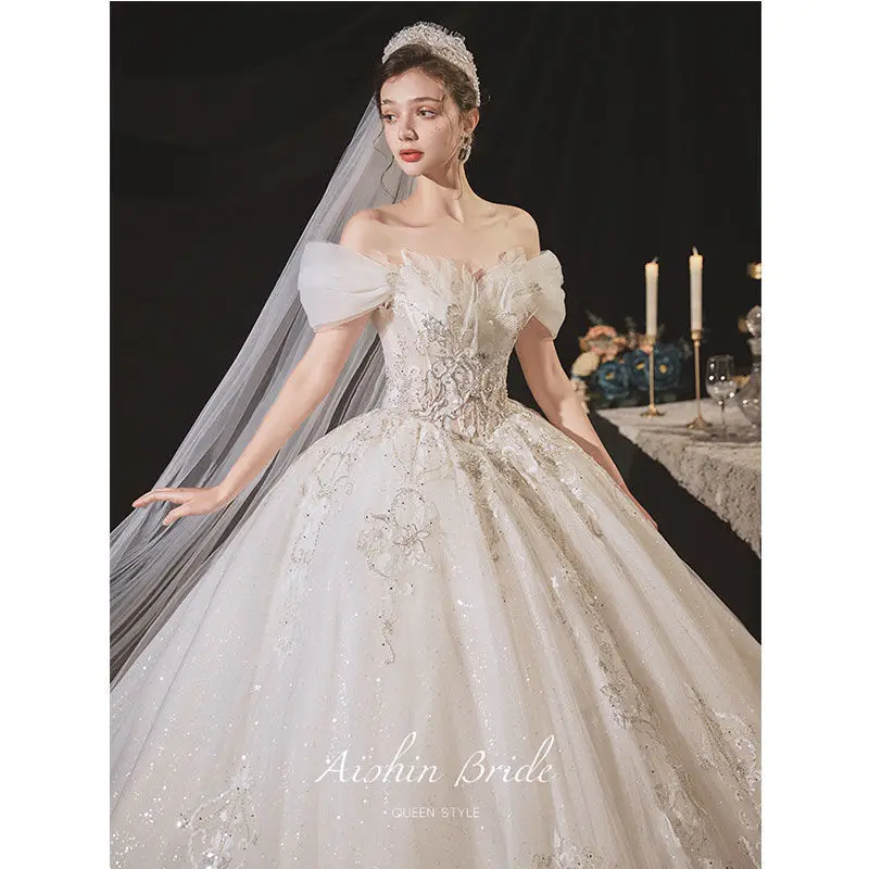 French shoulder main wedding dress 2023 new bride advanced sense of court ethos high-end luxury tail