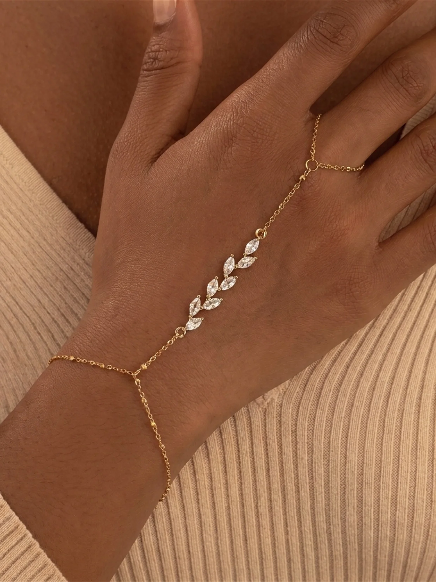 AliExpress Gold Leaf Hand Chain