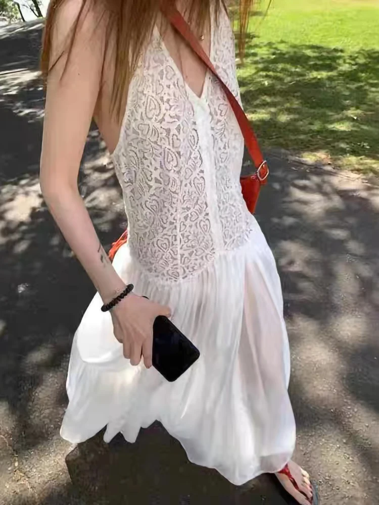 High Quality Summer New Fashion White Lace Splice Lone Dress Women Sexy Halter Neck Sleeve Hollow Out Holiday Robe Ladies 2024