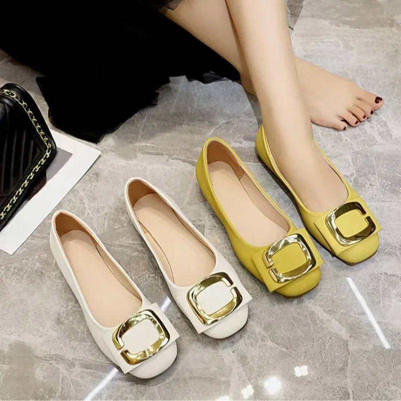 

Женские лоферы на плоской подошве с круглым носком, Новое поступление 2025 года, дизайнерские туфли на низком каблуке, белые, желтые модельные туфли, женские модные балетки, лоферы