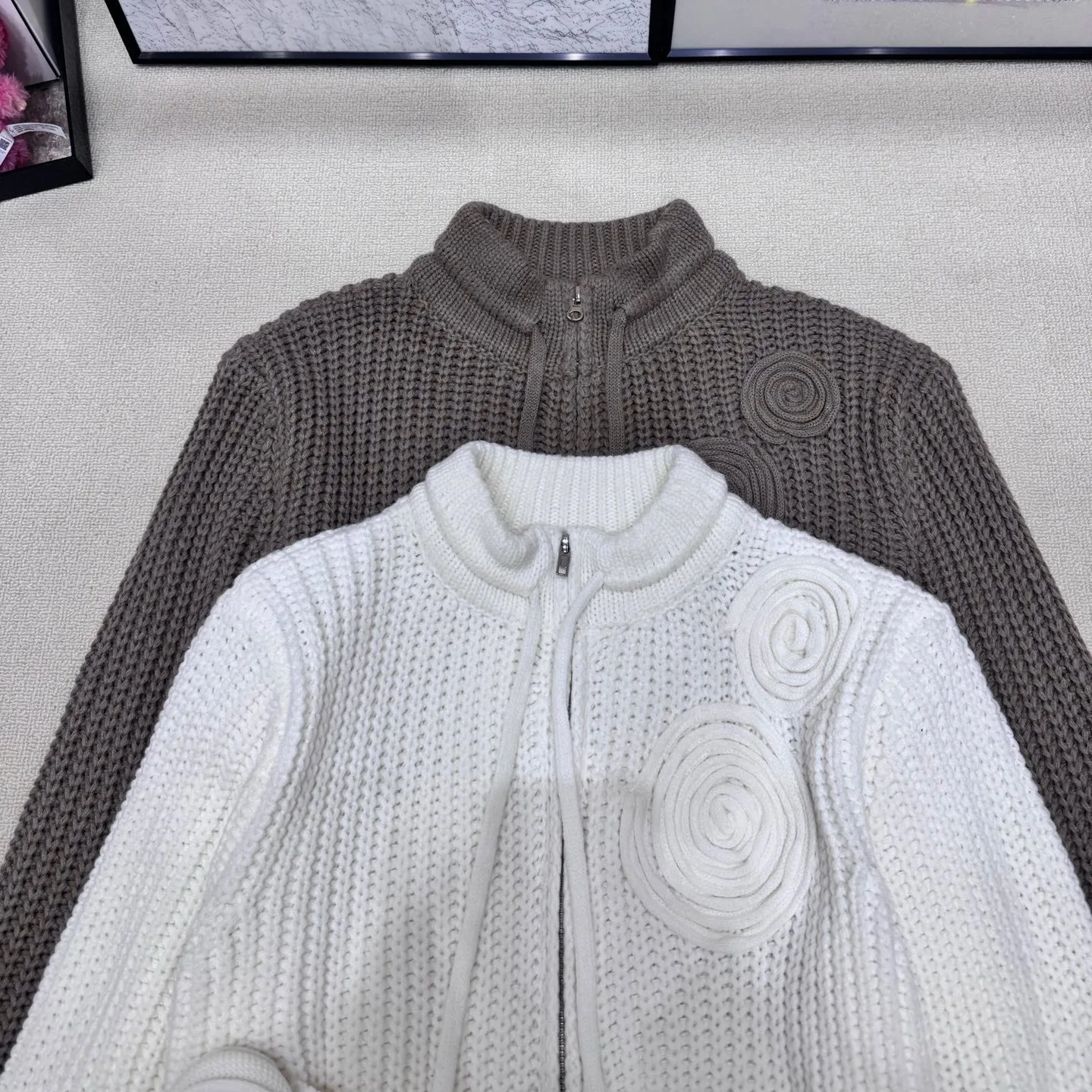 الخريف المرقعة يزين سترة مشغولة من الصوف للنساء سستة طويلة الأكمام شيك فضفاض ثلاثية الأبعاد الأزهار سترة سترة الإناث جديد F127