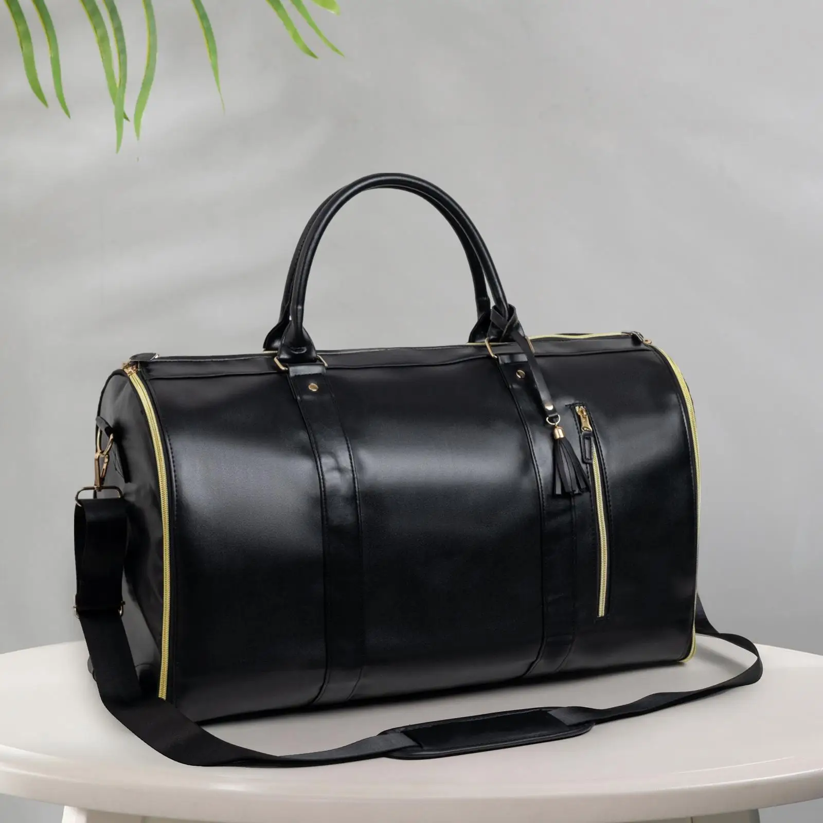 

Garment Duffel Bag Clothing Bag Shoulder Handbag Versatile Weekend Bag Storage