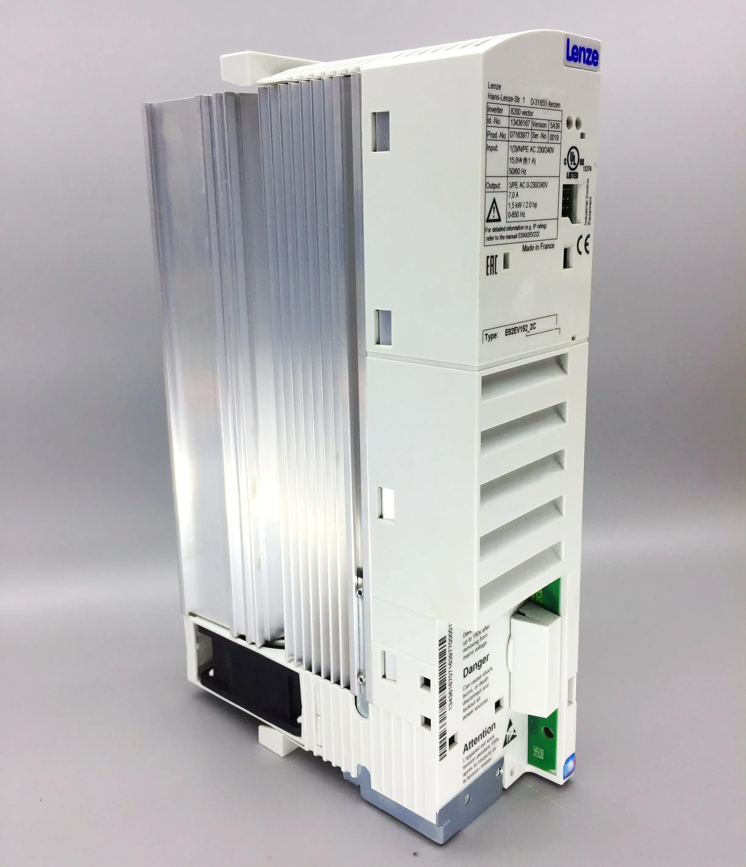 Original imported Lenz 8200 inverter E82EV152-2C E82EV152K2C 1.5KW 220V spot