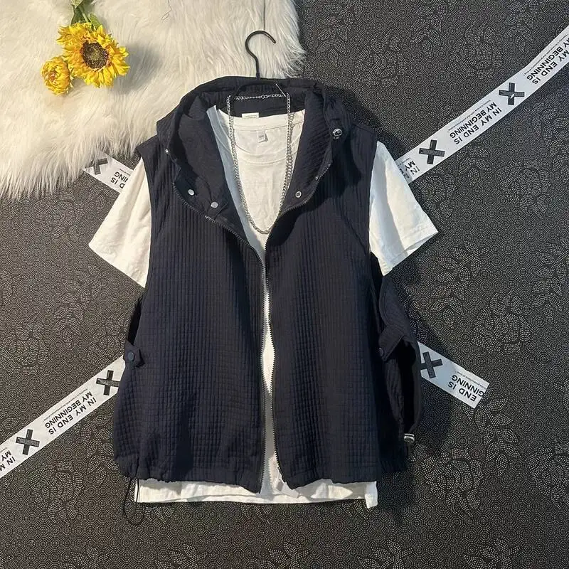 2026Japanese Style Loose Hooded Vest for Men Thin Versatile Sleeveless Cargo Waistcoat Trendy Oversized Outerwear Fashion Jacket