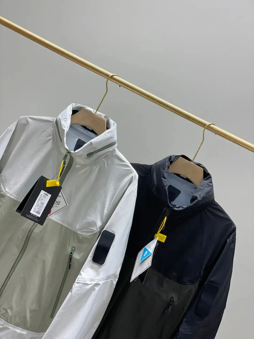 Capispalla Jaet funzionale con cappuccio da uomo in edizione limitata serie collaborativa SL High-End Hard ell completamente pred impermeabile...