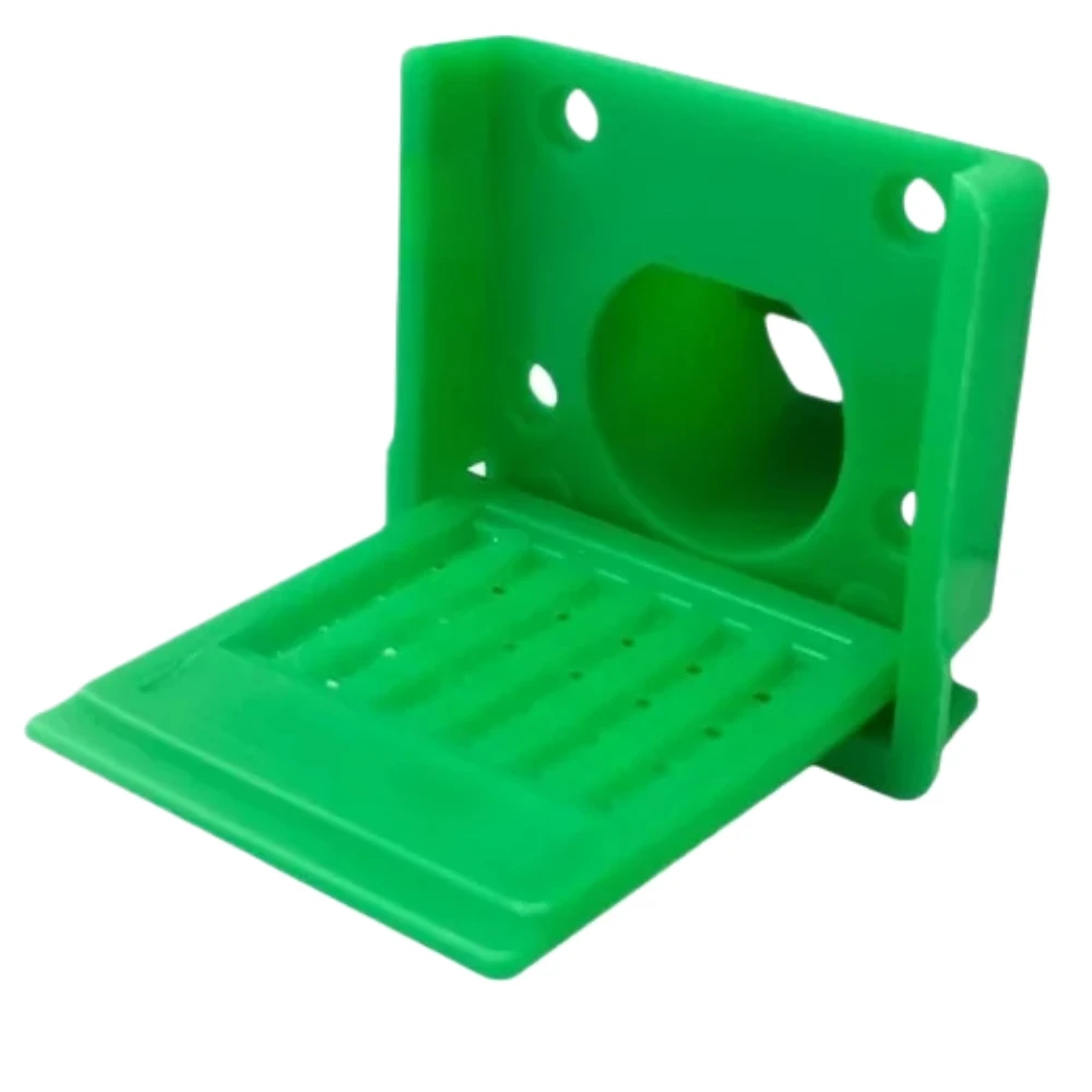 

Bee Supplies Plastic Beehive Door Openable Bee Nest Door Entrance For Beehive Cage