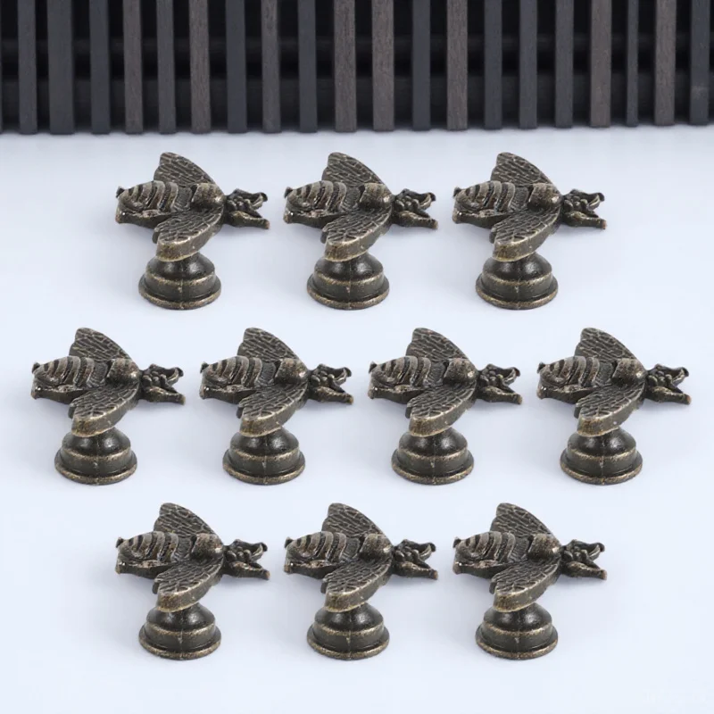 

10Pcs Vintage Bee Cabinet Knobs Metal Decorative Drawer Handles for Dresser Cupboard Wardrobe Pulls Small Door Furniture Handles