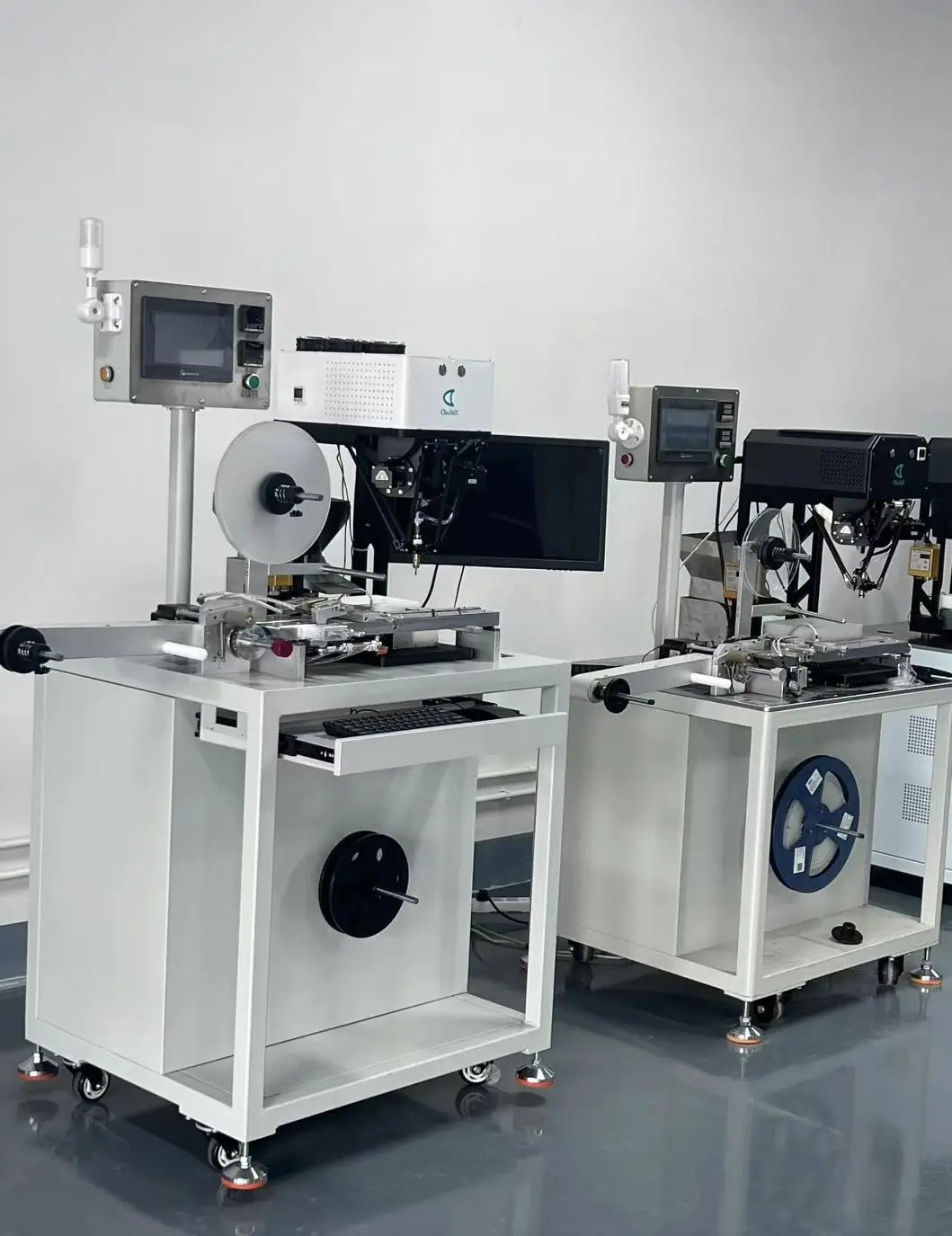 

Паук-мпулятор DE LTA, параллельный ro bot, гибкая рабочая станция для кормления HRD-5S/D (высокоточные летающие таблетки)