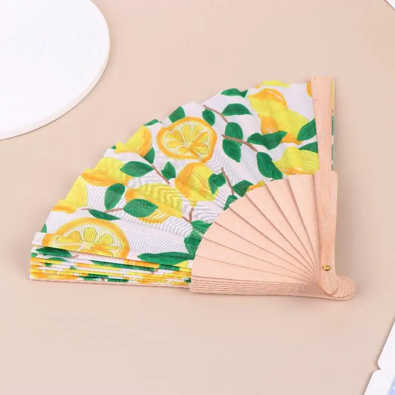 C Lemon Print Folding Hand Fan Fruit Pattern Bamboo Fabric Handheld Fan For Summer Cooling Dance Performance Wedding Party Decor