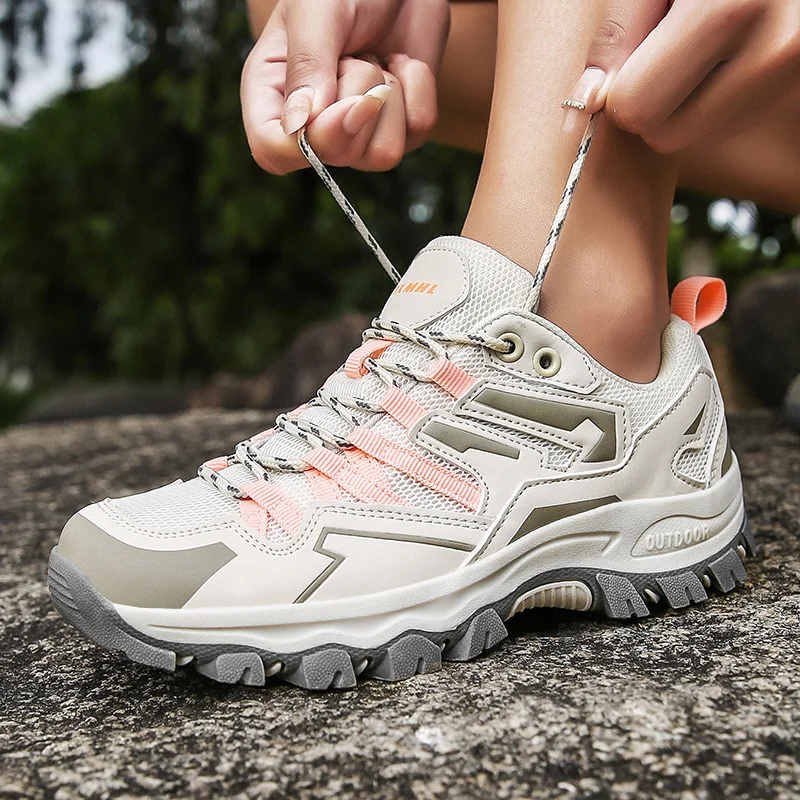 Women's Outdoor Casual Sneakers Non-slip Breathable Mesh Hiking Shoes Comfortable Camping Four Seasons Wear-resistant Sole