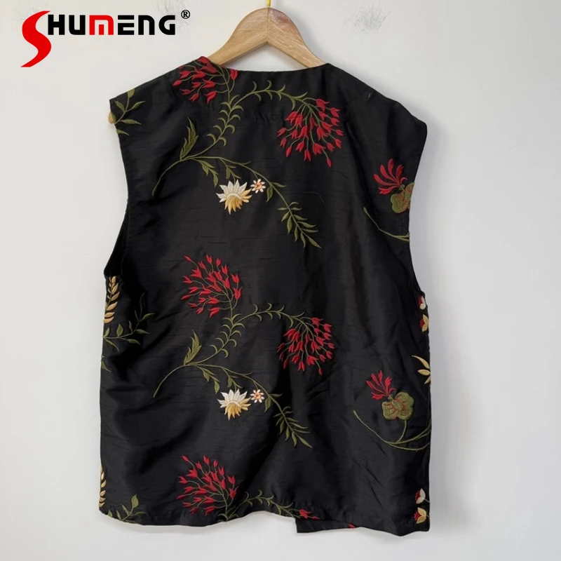 

2025 Men's Summer Stylish Vests New Chinese Style Fashion Embroidered Asymmetrical Vest Tops Trendy Men's Sleeveless Tank Tops