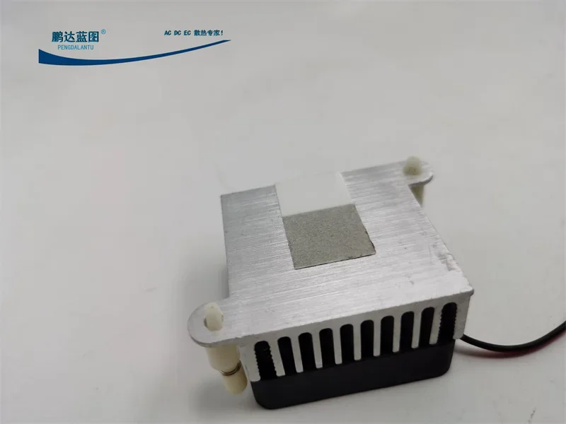 

pa Blueprint 4010 with Cooling Fin Hydro Bearing Double Ball Bearing Hole Spacing 55mm DC 5v12v Fan40*40*10MM