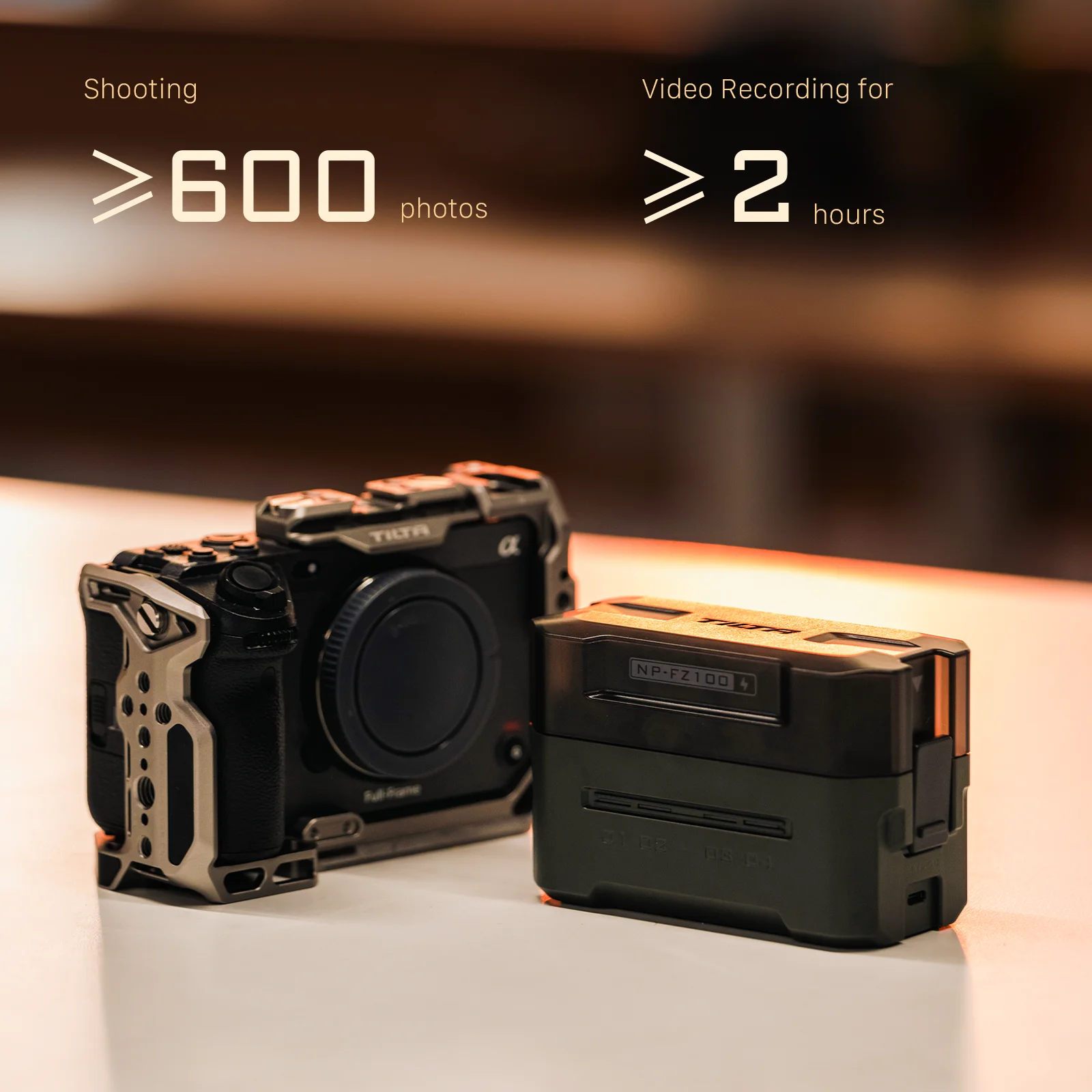محطة شحن محمولة لبطارية الكاميرا TILTA لسوني NP-FZ100/NP-FW50، لـ LUMIX DMW-BLK22، EN-EL15، LP-E6، NP-W235 (4 قنوات