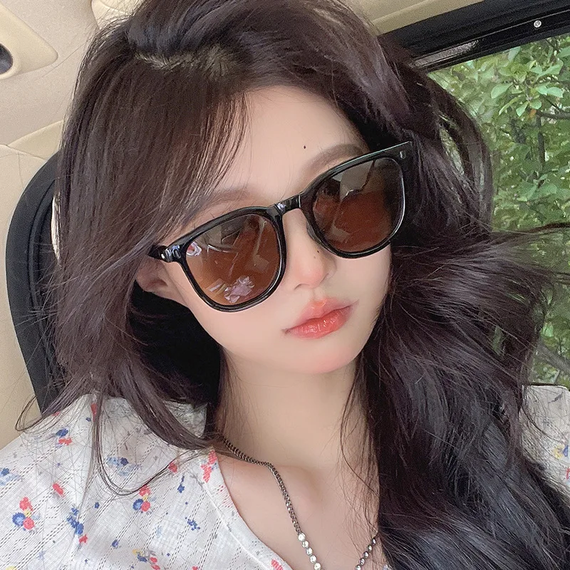 New third-generation TR foldable fashionable portable sunglasses polarized sunglasses for women UV resistant air cushion sunglas