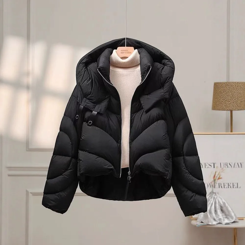 2026年 ハイエンド 90% ホワイトダックダウンジャケット スタイリッシュで多用途なフード付きジャケット 新作ショートダウンコート レディース ルーズフィットパーカー