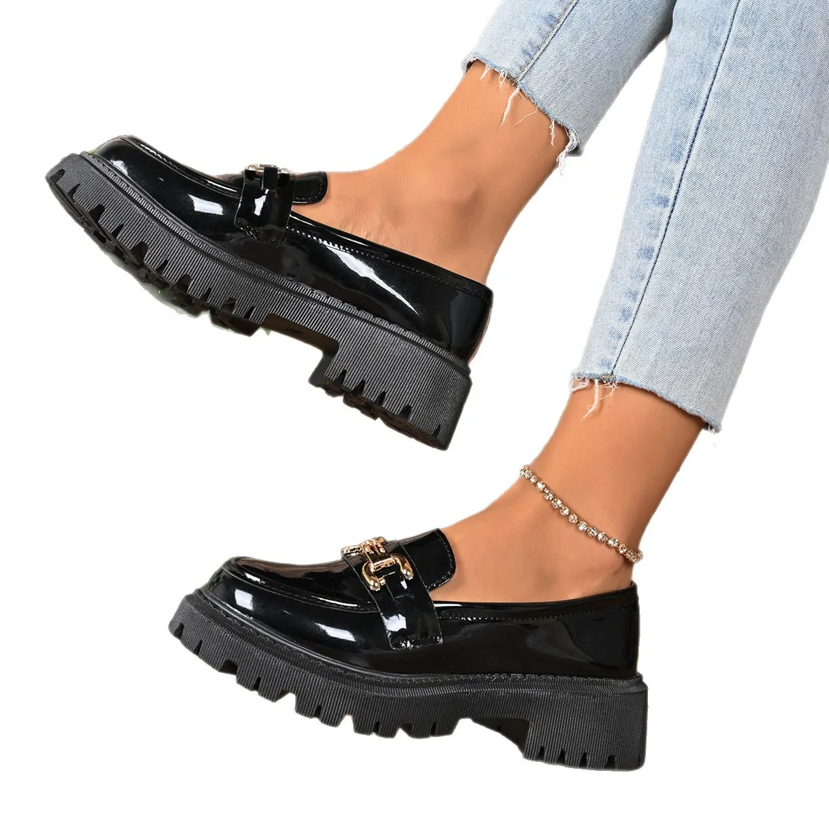 Sepatu loafers wanita model rendah, gaya Inggris terbaru musim gugur, ukuran besar, retro, sol tebal