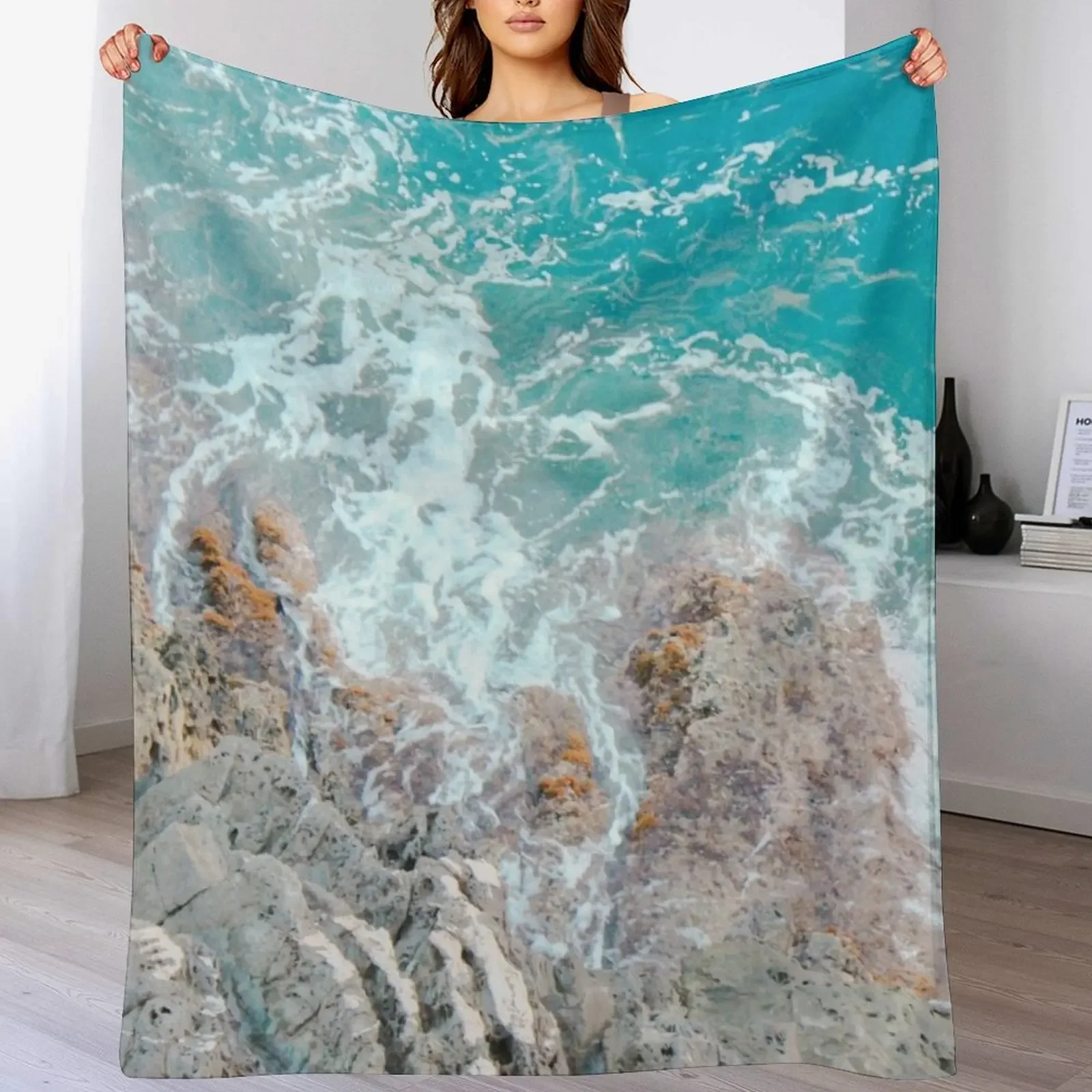 Mediterranean Ocean Side Cliffs Throw Blanket Decoratives Tourist Blankets