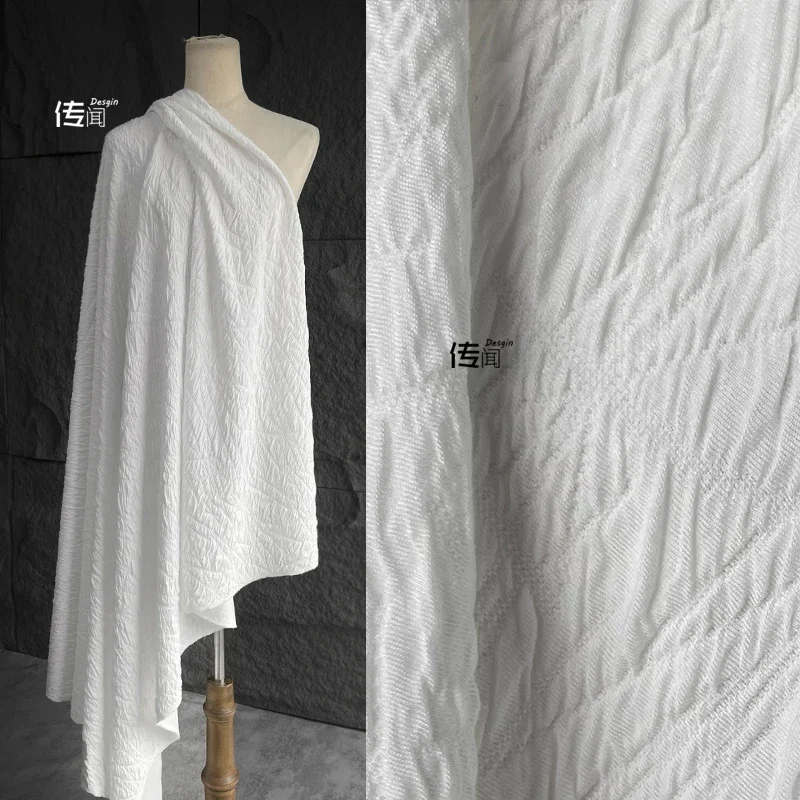 

Приятная для кожи эластичная плиссированная жаккардовая ткань для сумки, платья, дизайнера одежды, шитья своими руками, тканевый материал для двора