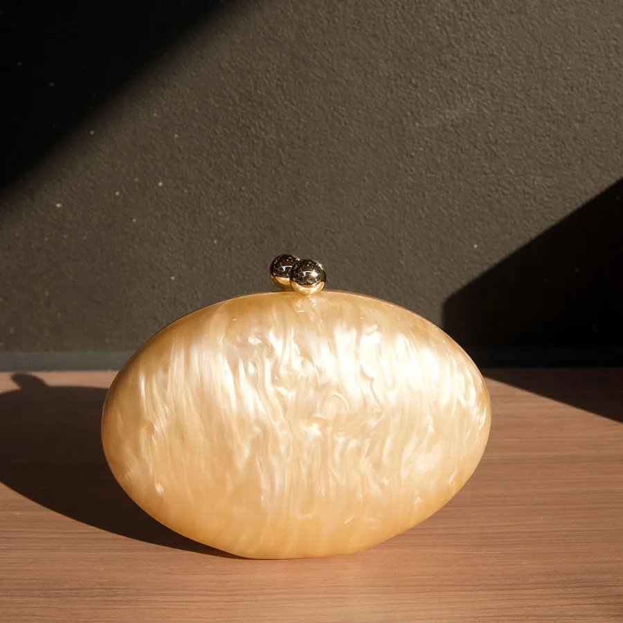 

Fashion mussel shell fluid acrylic bag chain bag high-end hand dinner messenger bag