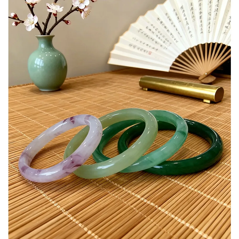 Best Jade Bracelet Brands for Investment Grade vs. Daily Wear