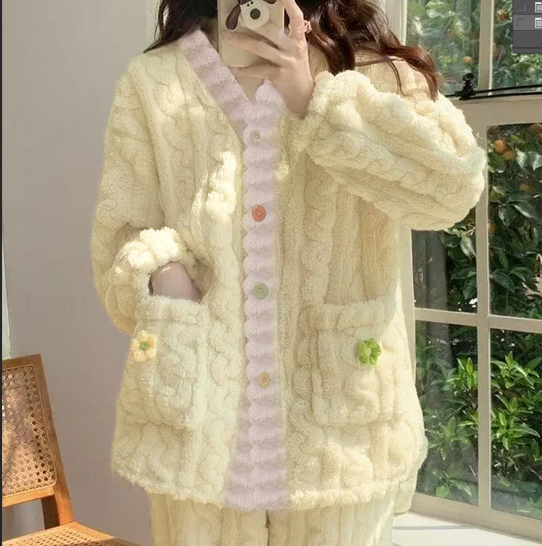 

Autumn and Winter Thick Women's Home Clothes with Coral Velvet Jacquard Warm and Warm Plush Pajamas Rainbow Flower Cardigan Set
