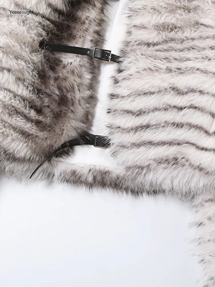 Yomesugar موضة المحاصيل سترة امرأة الخريف الاتجاه مثير فروي كم كامل حزام مشبك معدني سترة دافئة ملابس خارجية الشارع الشهير #6