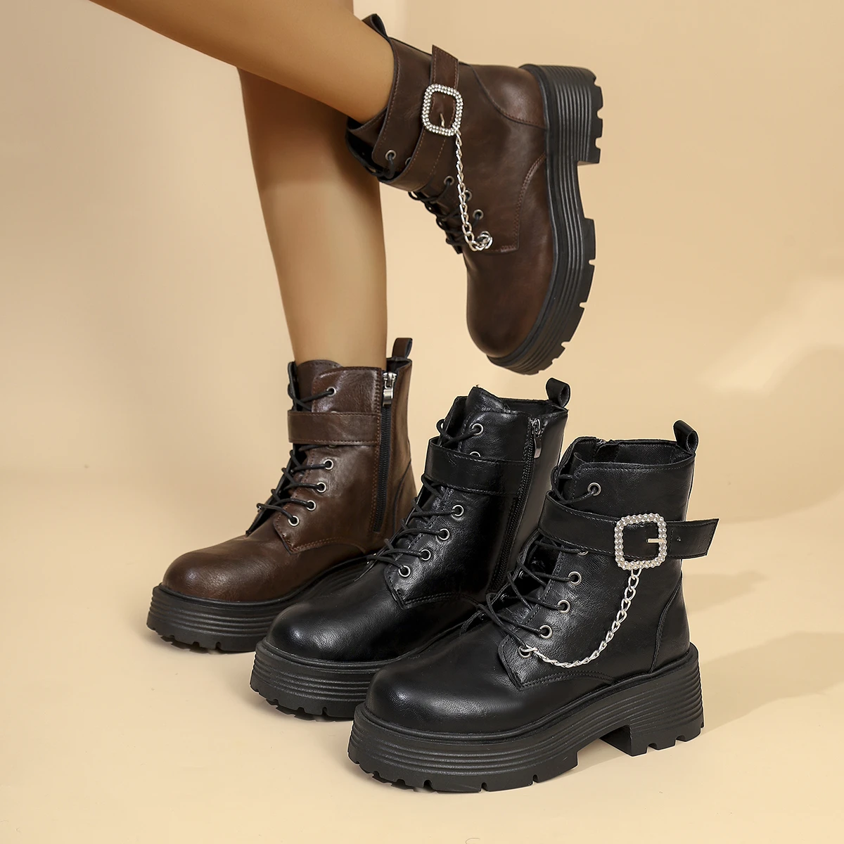 Women's 2026 New Fashion Chain Buckle Decorative Thick-soled Short Boots Spring and Autumn Round Toe Large Size Ankle Boots