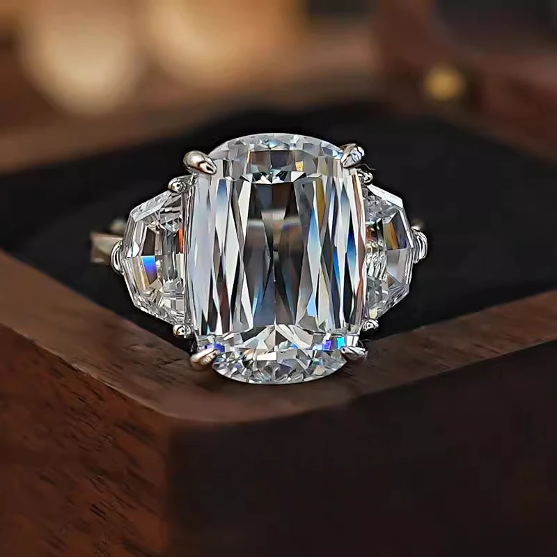 Pierścionek ze srebra próby 925, nisza, lód, przezroczysty, wybuchowy, błysk, pryzmat Ashoka, inkrustowany, kultywujący diament o wysokiej zawartości węgla, prosta moda