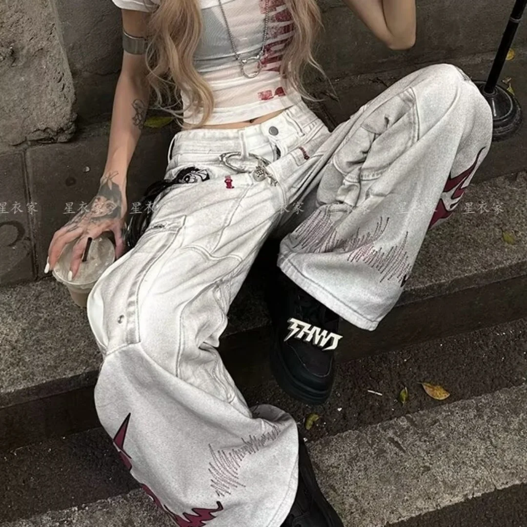 2026 New Y2K Subculture Punk Jeans Women American Streetwear Multi Pocket Dirty Dye Cargo Denim Pants With Unique Design Sense