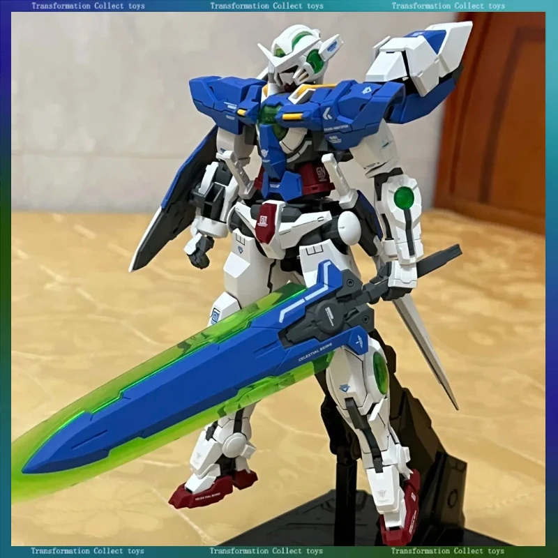 

Новая улучшенная сборная модель меха Exia по спецификации WG с водными декалями, без основания, без деталей с боевыми повреждениями