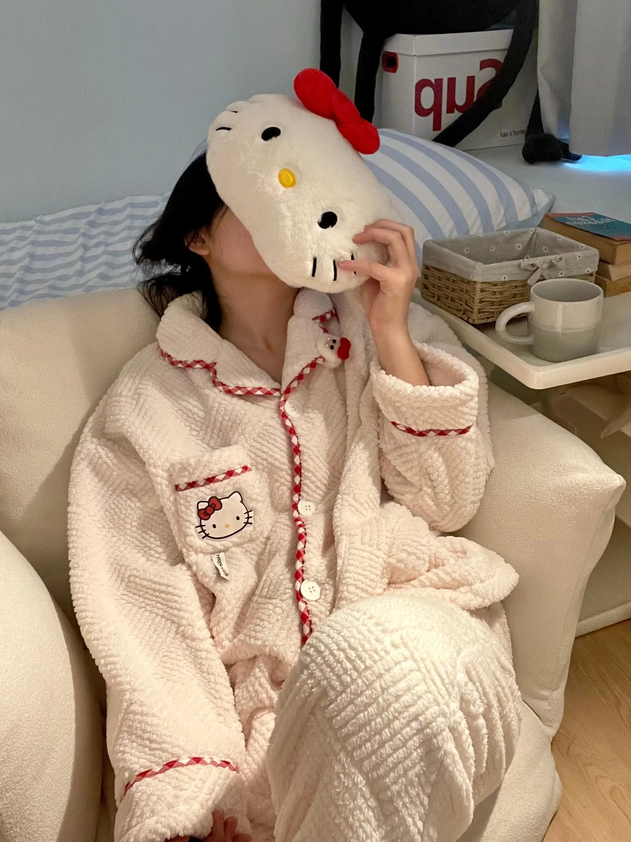 Женский зимний жаккардовый флисовый пижамный комплект Hello Kitty 2025, плюшевая термоуютная одежда для сна и домашняя одежда для дома, мягкая теплая одежда