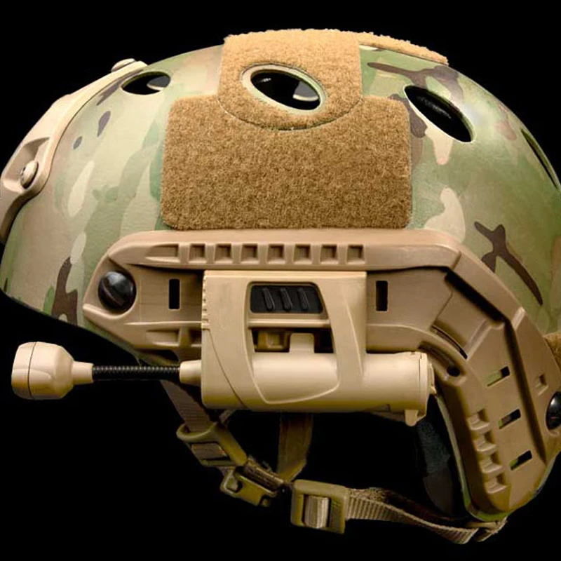 NE Charge MPLS Casco táctico con luz LED integrada para Airsoft