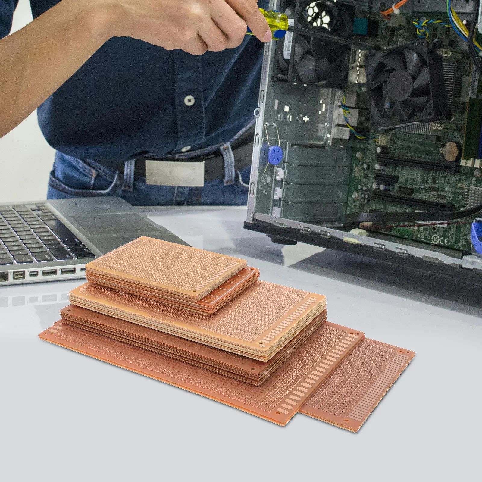 

32Pcs Copper Single Sided Pcb Board Universal Breadboard Multihole Layout for DIY Electronic Experiments Project Circuit Boards