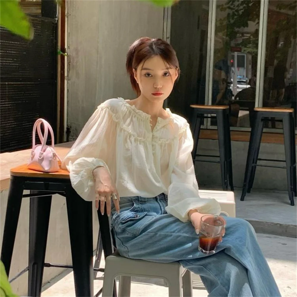 Camicette da donna casual con maniche a sbuffo larghe ed eleganti primavera retrò tutto-fiammifero dolce donna estate nuove camicie con bottoni in stile coreano solido
