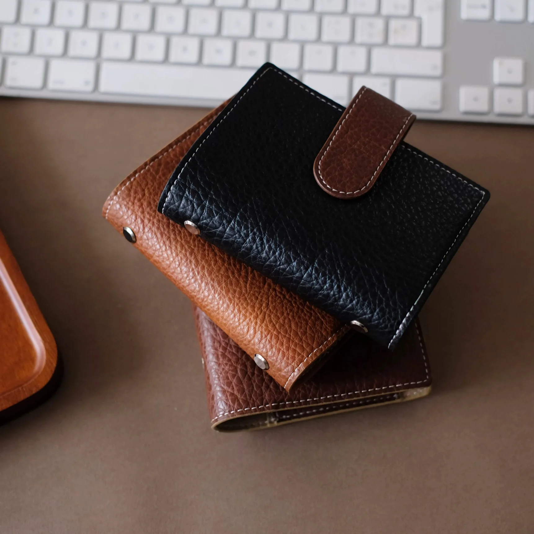 Regular A8 / M5 Size Rings Planner Pebbled Grain Cowhide 5-hole Mini Notebook with Rings Organizer Journey Diary