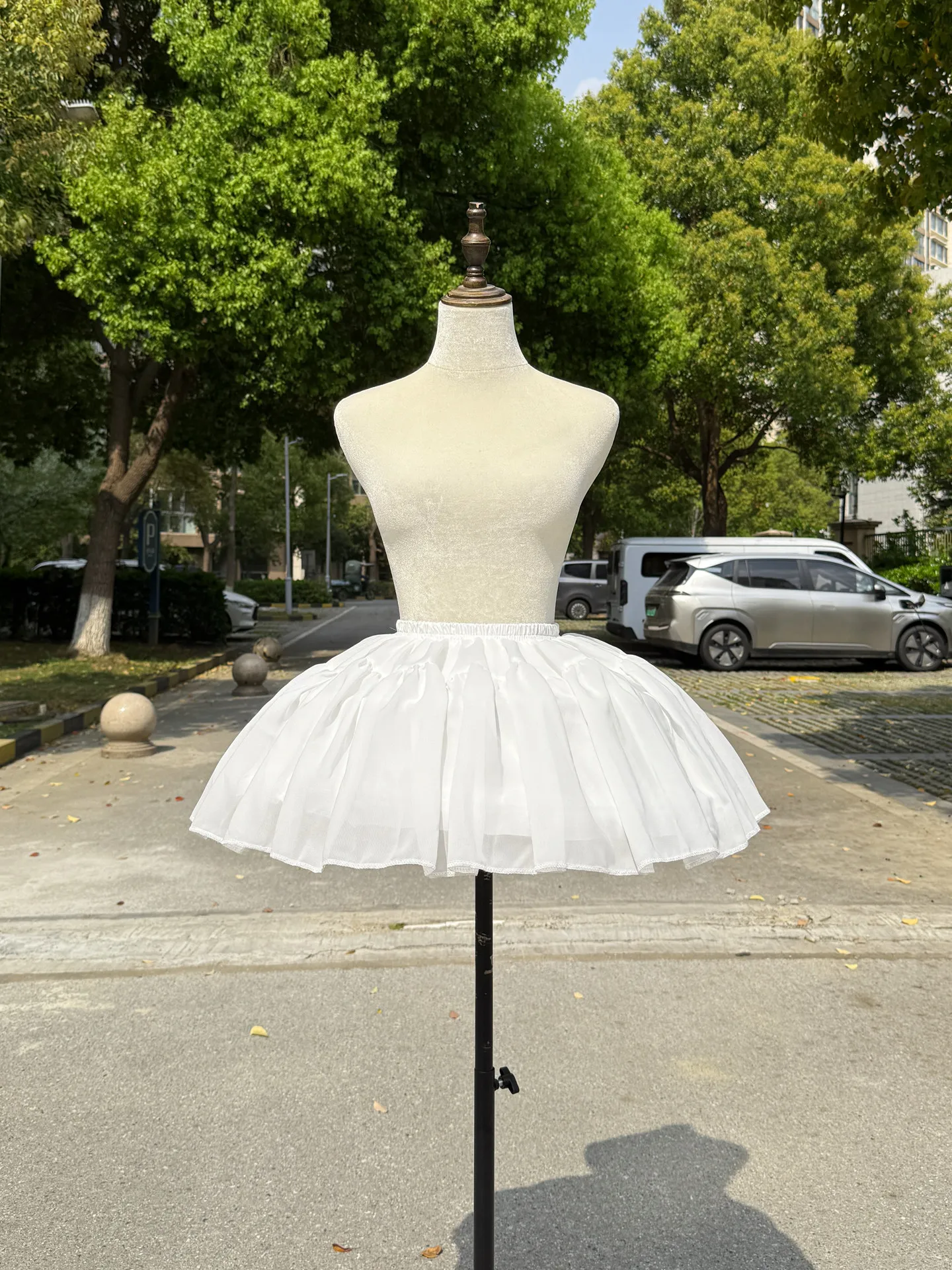 Coalfell White Petticoat Lolita Soft Yarn Fishbone Adjustable Skirt Support Daily Cosplay Violent Carmen Soft Fluffy Underskirt